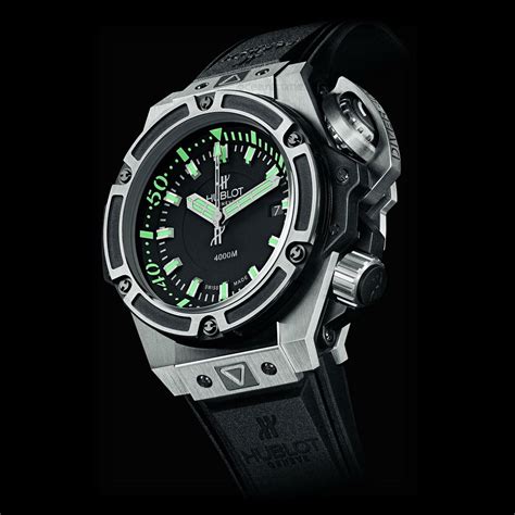 The monster (hublot oceanographic diver) has landed!